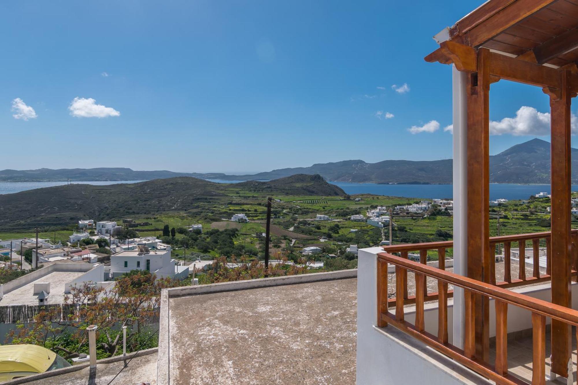 Uncle John'S House With View Villa Tripití Buitenkant foto
